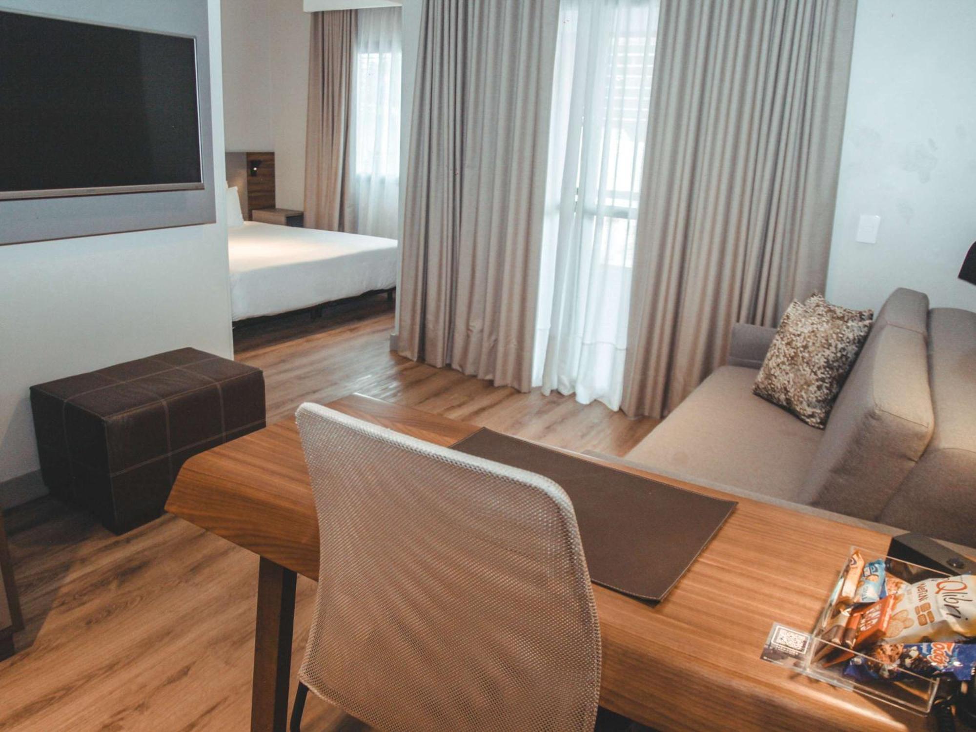 Mercure Batel