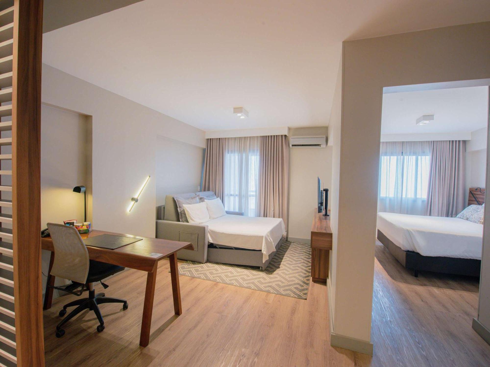 Mercure Batel